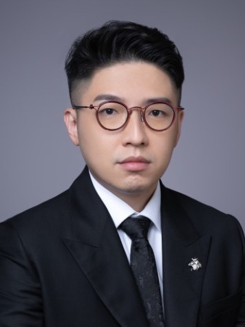 Mr Alvis Yeung